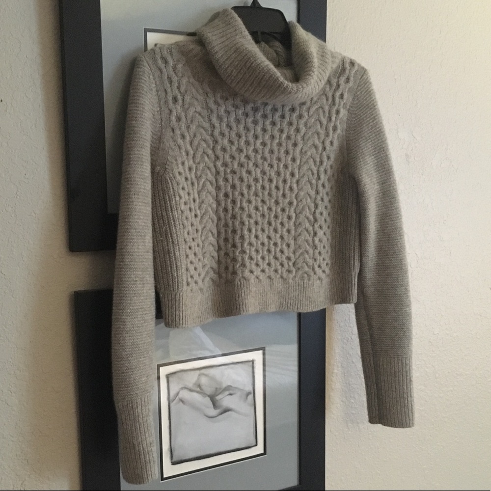 Club Monaco Crop Knit Sweater, sz M
